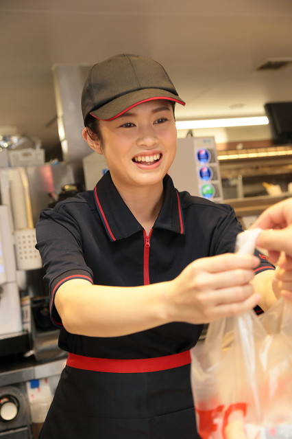 歴代ユニフォームとあわせて紹介！ケンタッキー・フライド・チキン