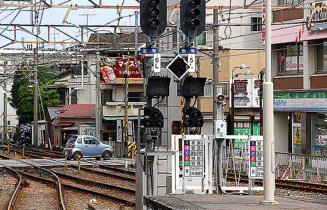 京成電鉄の列車種別標識がおもしろい！ 色と番号で分けて速度も表示