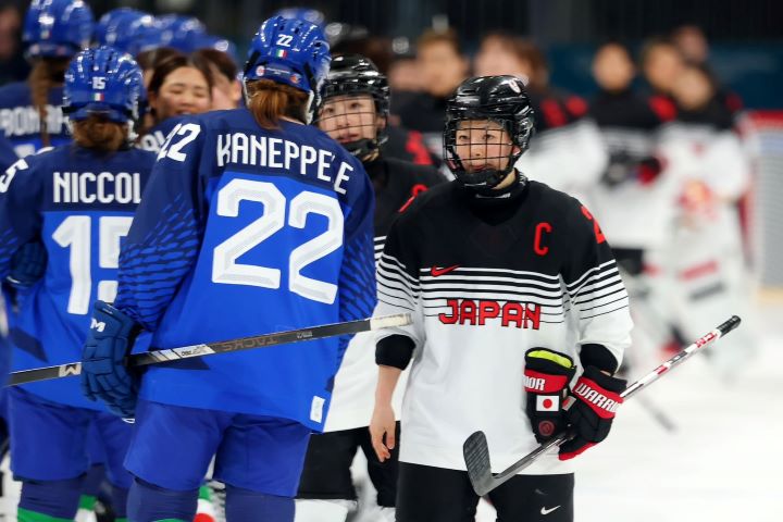 ドイツ代表と対峙した日本代表 試合後の「礼儀」忘れず