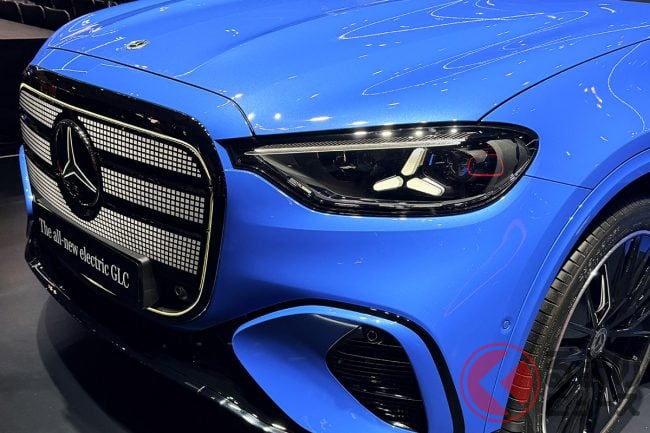 3���ܤ˿ʲ������٥��ȥ��顼���ߥɥ�SUV ��륻�ǥ����٥�Ĥο�����GLC��