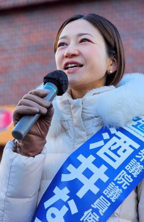 落選の中道・酒井菜摘氏 娘からの質問に涙「ママ普通の人になったの?」