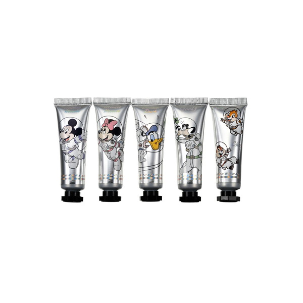 ディズニー 宇宙に煌めく星の輝きをイメージしたキラキラかわいいコスメ発売 Witch S Pouch と共同開発 ライブドアニュース