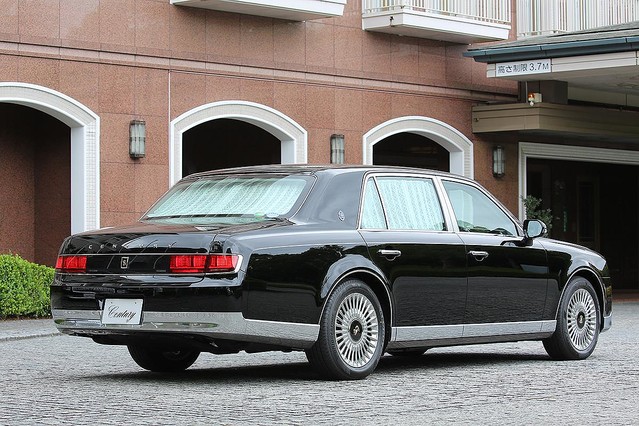 批判の対象にもなる センチュリー 公用車として選ばれる利点は ライブドアニュース