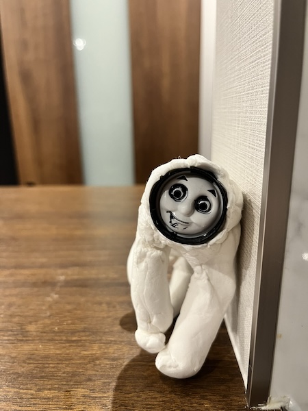 家中に出没する「謎の生き物」……10歳息子の力作に仰天