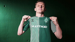 �����ץ饤�䡼�ϡ�hummel�פˡ��֥졼����23-24����ˡ���80ǯ�奯�饷�å��ǥ�����ɤ��繥ɾ