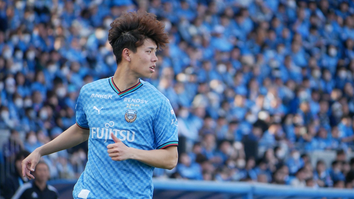 川崎フロンターレ、システム変更で連敗ストップ！19歳のU-23日本代表DF