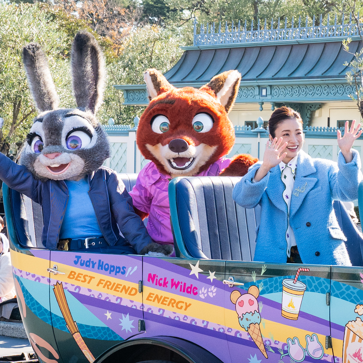 ズートピア ニック ジュディ ユニベアシティ パウシクル パウ