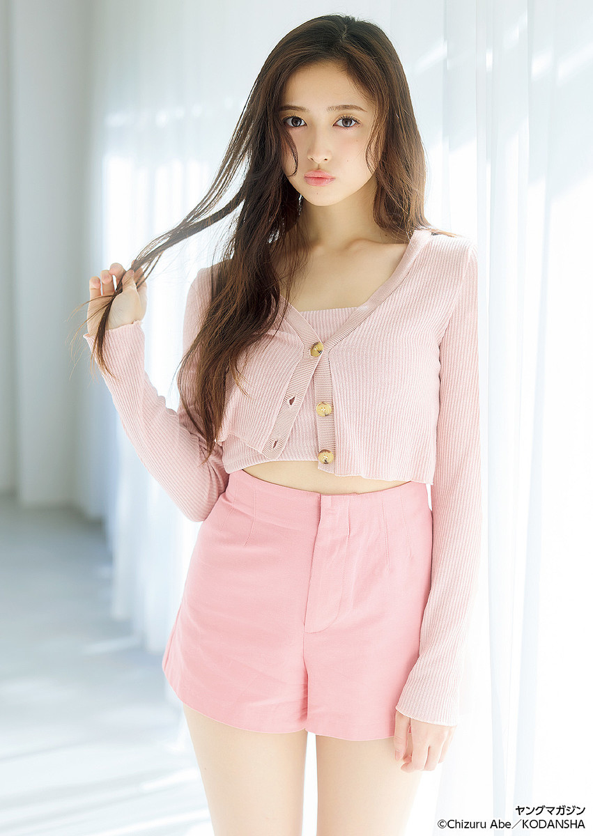 グラビア】井上和さんなど乃木坂46が雑誌をジャック！ 「週刊ヤング