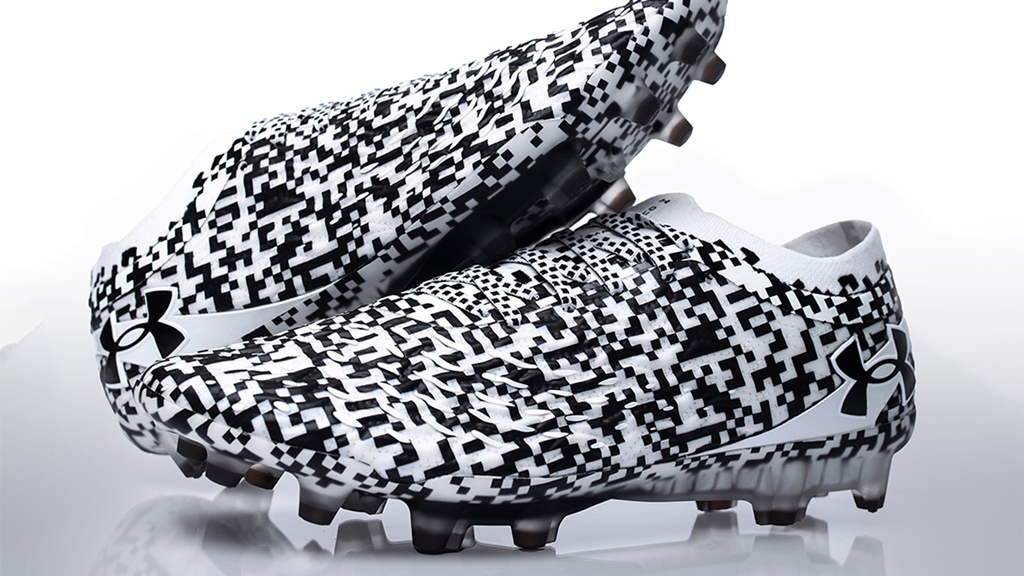 鈴木優磨の最新スパイク『UAマグネティコ5』が日本でも発売中！“ダズル