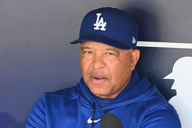 ドジャースのロバーツ監督【写真:ロイター】