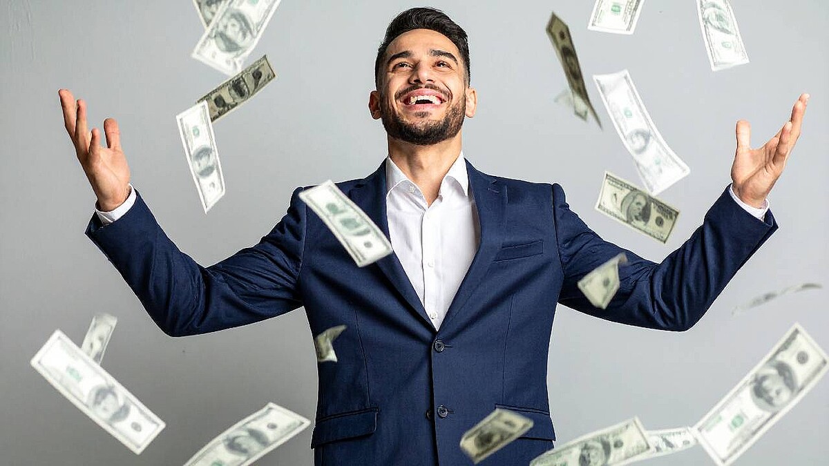 アメリカのビリオネア、1135人に拡大…総資産800兆円超で日本のGDPを凌駕【国際税理士が解説】 - ライブドアニュース