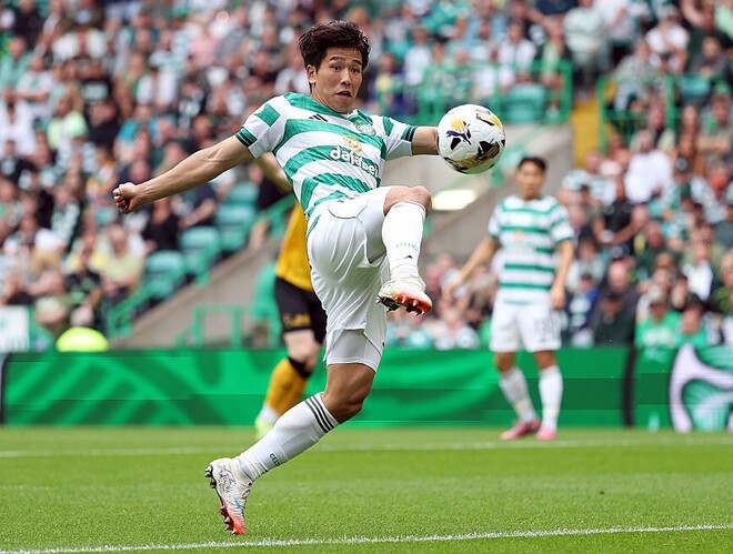 週末のハーツ戦で、約２か月ぶりにピッチに立った山田。(C)Getty Images