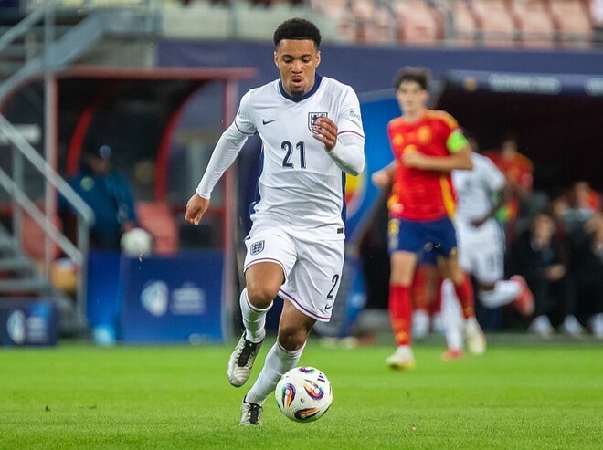 優勝したイングランドのヌワネリ。(C)Getty Images