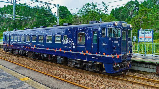 日本一貧乏な観光列車 が走るまで ながまれ海峡号 の奇跡 刊行 ライブドアニュース