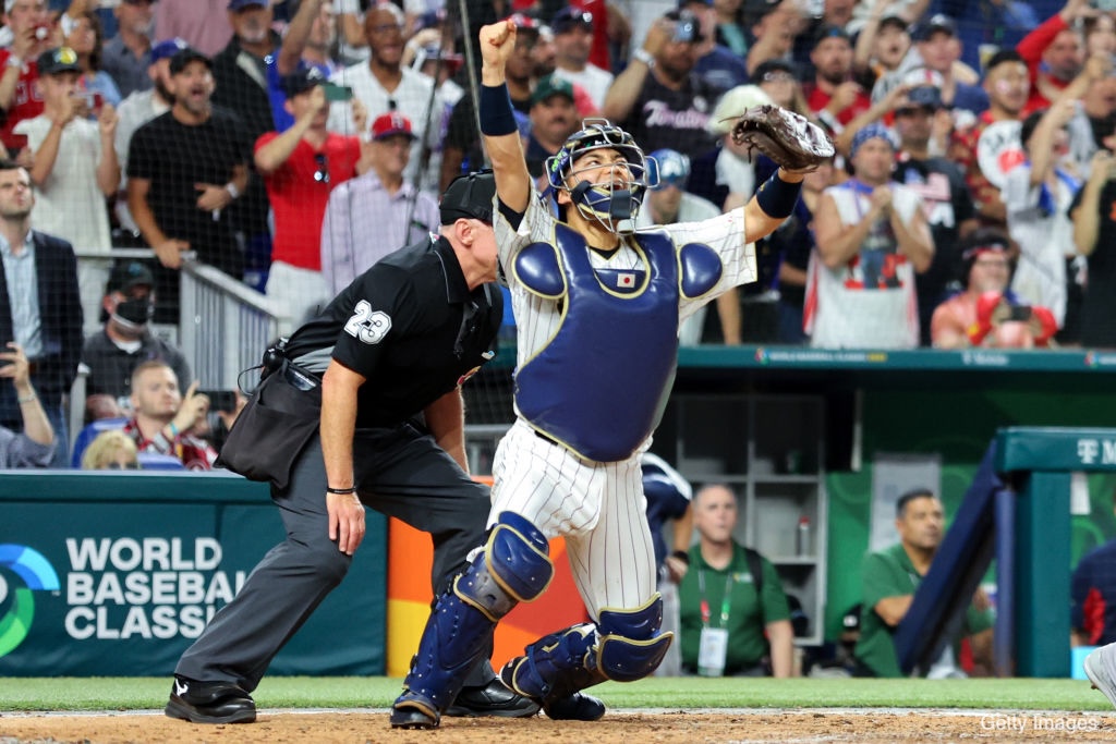 前回大会世界一に輝いた時にマスクをかぶっていた中村悠平