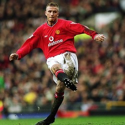 神の右足 キックの王様 美しくカッコいい ベッカムのｆｋ クロス動画に大反響 ライブドアニュース