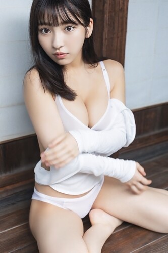 幸せたっぷりでした!」アイドル十味が『週刊プレイボーイ』登場