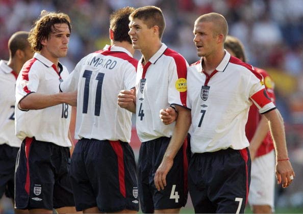 今のイングランドの若手はジェラード、ベッカムらに敵わない ”黄金世代