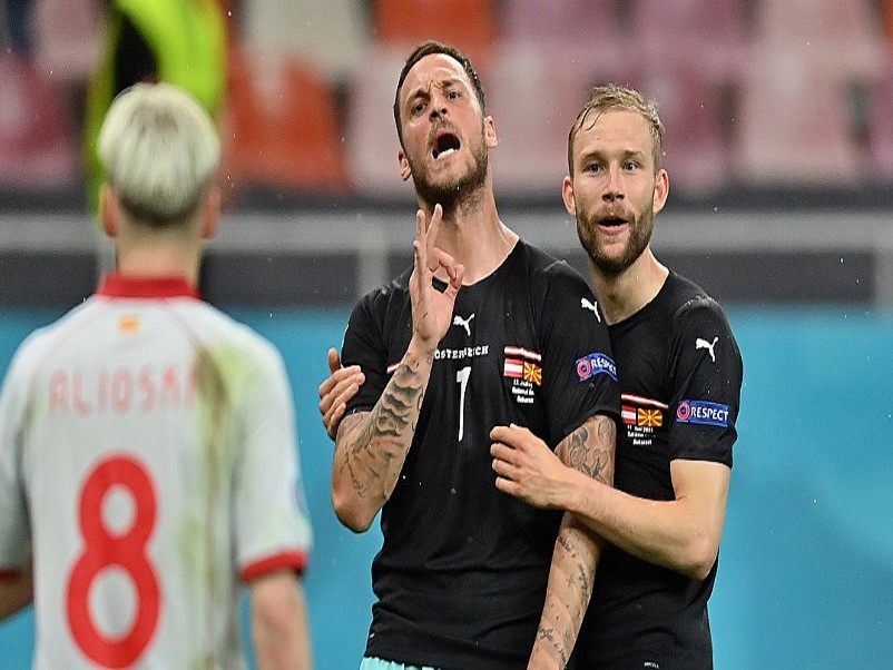 Euroであった アラバ 荒ぶる悪童アルナウトヴィッチを強引に黙らせる ライブドアニュース