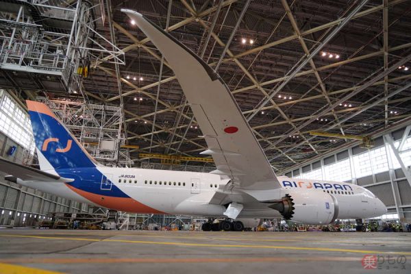 AirJapan機（乗りものニュース編集部撮影）。