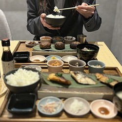 ���ե�ー��������ܤΥ��ݥåȡ���Ȱ�ڿ�Ʋ Hasshoku�� 3��13���ҥ�ȥ�ץ饶��ー���Ȥ�OPEN