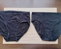 左:無印良品、右:ユニクロ