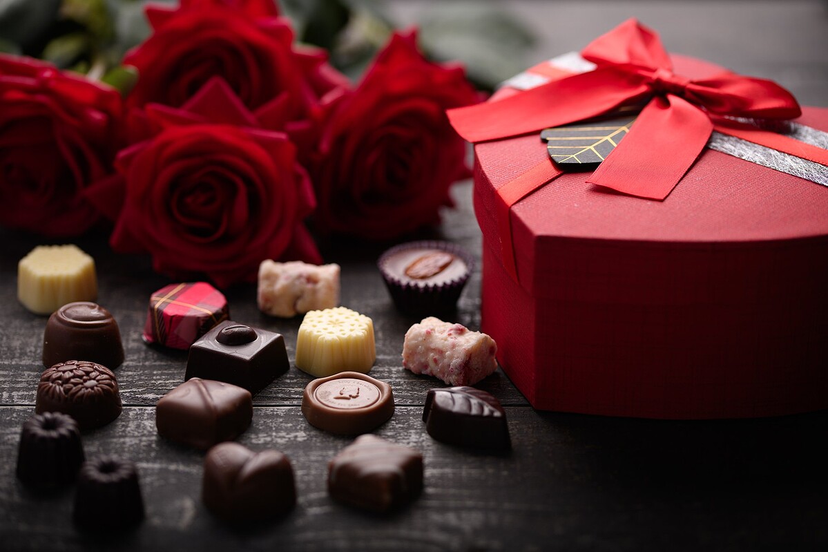 バレンタインでチョコレートなど渡す予定なし…調査回答で4割超に