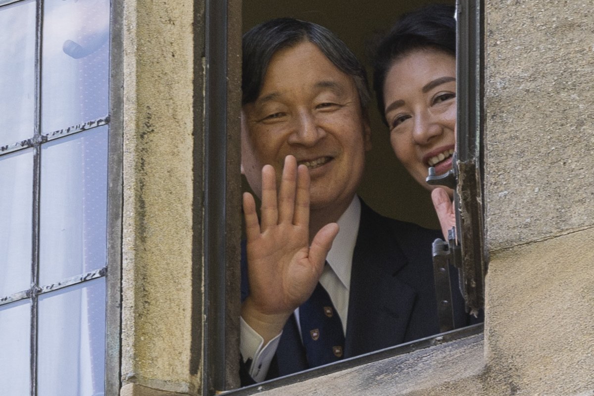  24ǯåեؤͤǤˬ䡣ŲޤƤд򤪸ˡʼ̿JMPA 