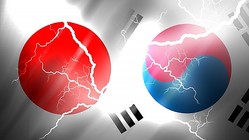 光復節の歩み寄りも不発…ドツボにハマった文在寅政権の強気外交