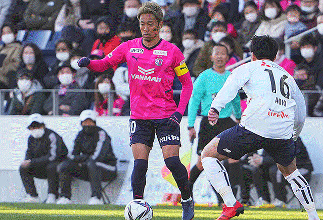 清武は負傷するまで今季フル出場。キャプテンとしてチームを引っ張っていた。写真：田中研治