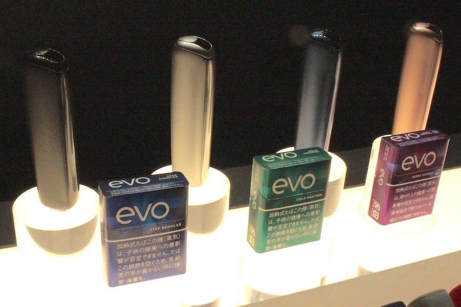JT、新デバイス「Ploom AURA」発表 15年ぶり新ブランド「EVO」投入で