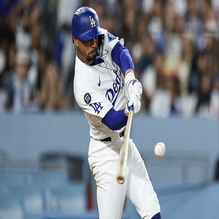 K*）様 2025 入場者限定　ロサンゼルス・ドジャース ムーキー・ベッツ バブ ムーキー・ベッツ MLB Tokyo Series 2025 マグネット 磁石 東京