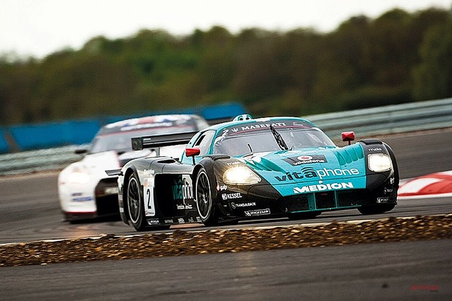 試乗 マセラティmc12 エンツォ フェラーリの心臓を持つロードゴーイングgt1 ライブドアニュース