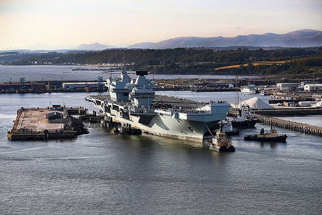 イギリス海軍Prince of Wales R09 プリンスオブウェールズ53 イギリス