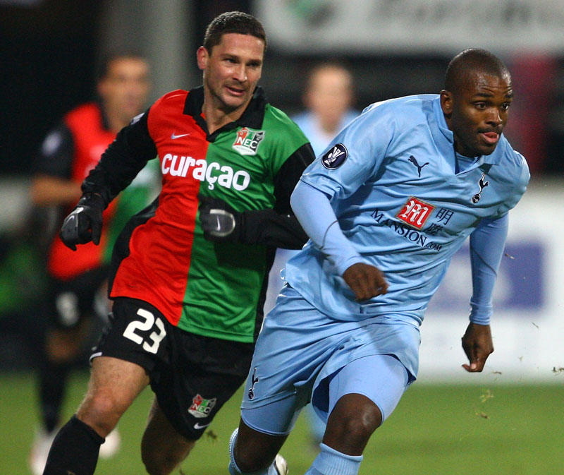 小川航基も着る？オランダ1部NEC、23-24新ユニフォームは懐かしき「90