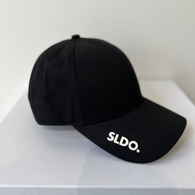 SLDO. エスルド パーカー 美品 売り出し在庫 - www.woodpreneurlife.com