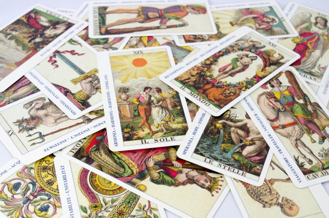 12星座×タロット占い「魚座（うお座）」2026年3月2日（月）〜3月8日（日）のあなたの運勢は？ 総合運・開運メッセージ