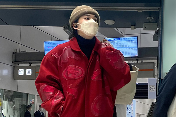 22年2月末、吉沢亮と一緒に帰京した北村匠海