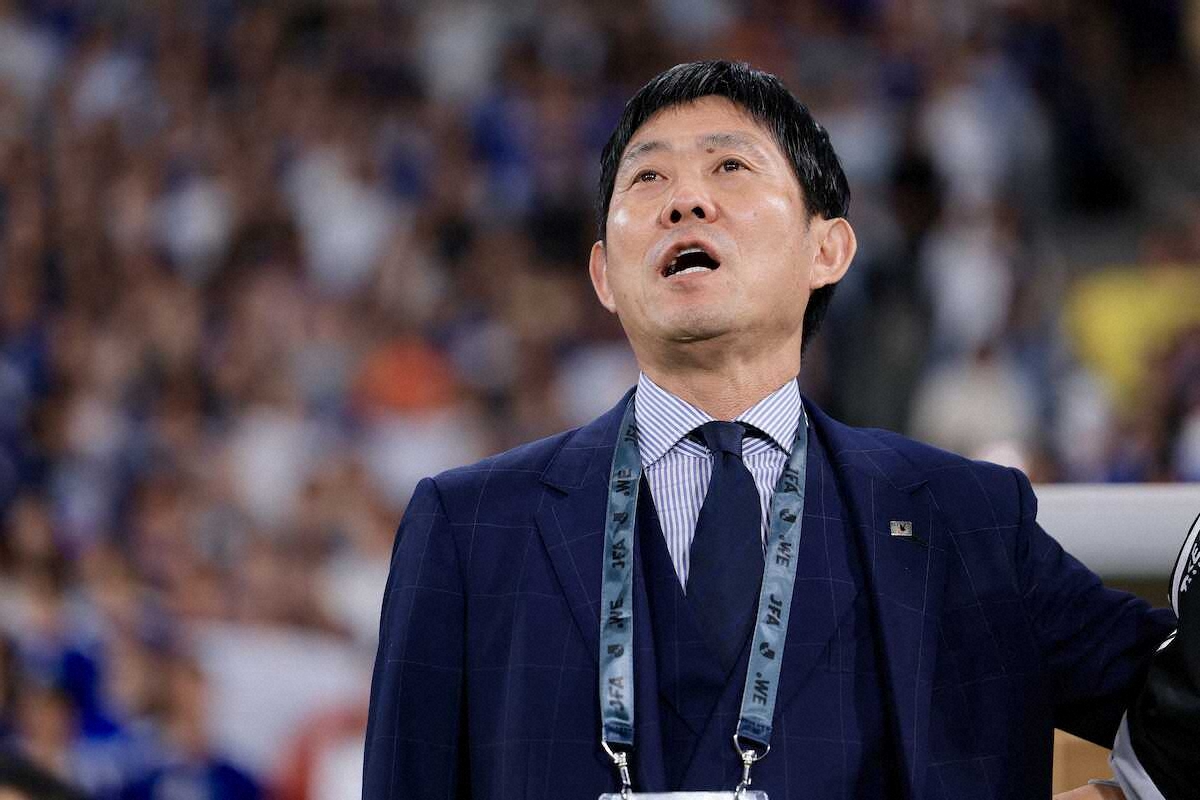 「キリン杯」国内最後の試合となる森保監督が国歌斉唱で涙