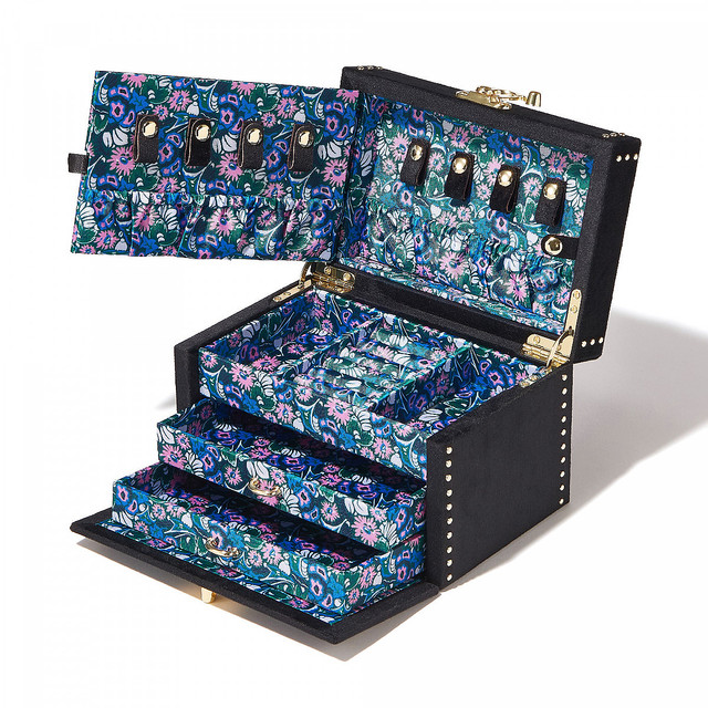 携帯ミラープレゼント❗ANNA SUI Francfranc ジュエリーBOX❤ 家具も