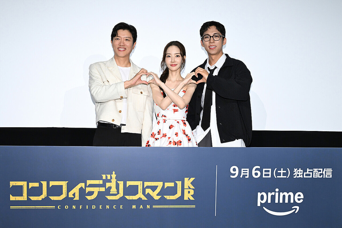 左よりパク・ヒスン、パク・ミニョン、チュ・ジョンヒョク