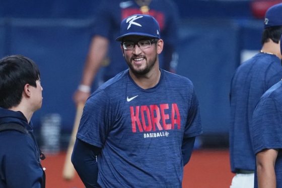 WBC韓国代表のデーン・ダニング【写真：小林靖】