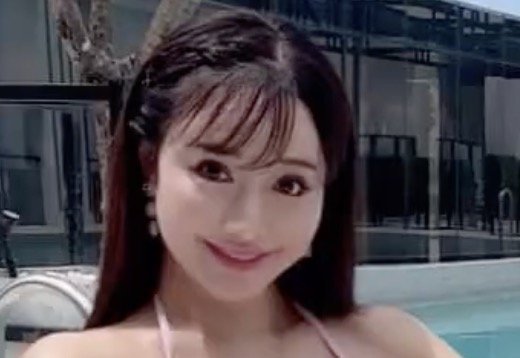 【写真・画像】整形総額2000万円“奇跡の49歳”の美貌に驚きの声「元々可愛いんでしょうね！」「49歳に見えない！」　1枚目