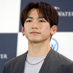 
          ����ȱ���ꥨ������EXILE NAOTO�����䤫���顼�Υ����������夳�ʤ����ԡ���SHOT��ȿ���֥ӥ����ɤ������
        