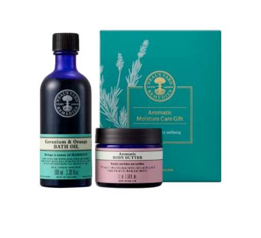 英国の自然と伝統が織りなす優雅な香り ホリデーシーズンを彩るギフト