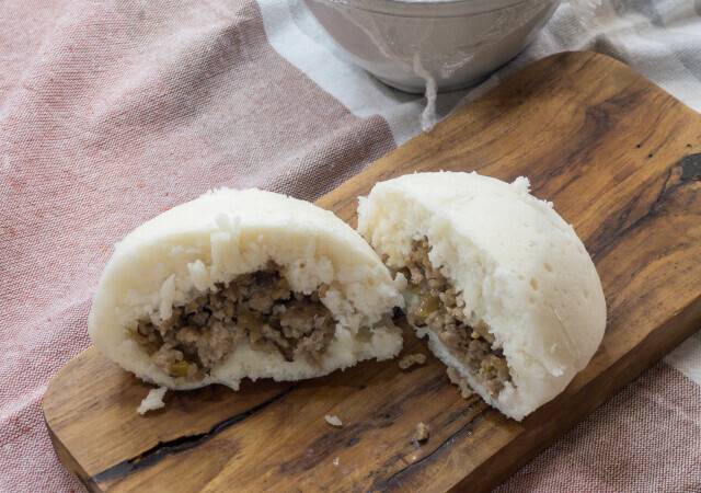  「今一番たべたかったやつ！」「もうコンビニで買うのやめるわ…」レンジでできる簡単肉まん 
