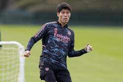 アーセナル 冨安とティアニーのポジション争いはどうなる サウサンプトン戦の先発予想 現地でも意見対立 ライブドアニュース