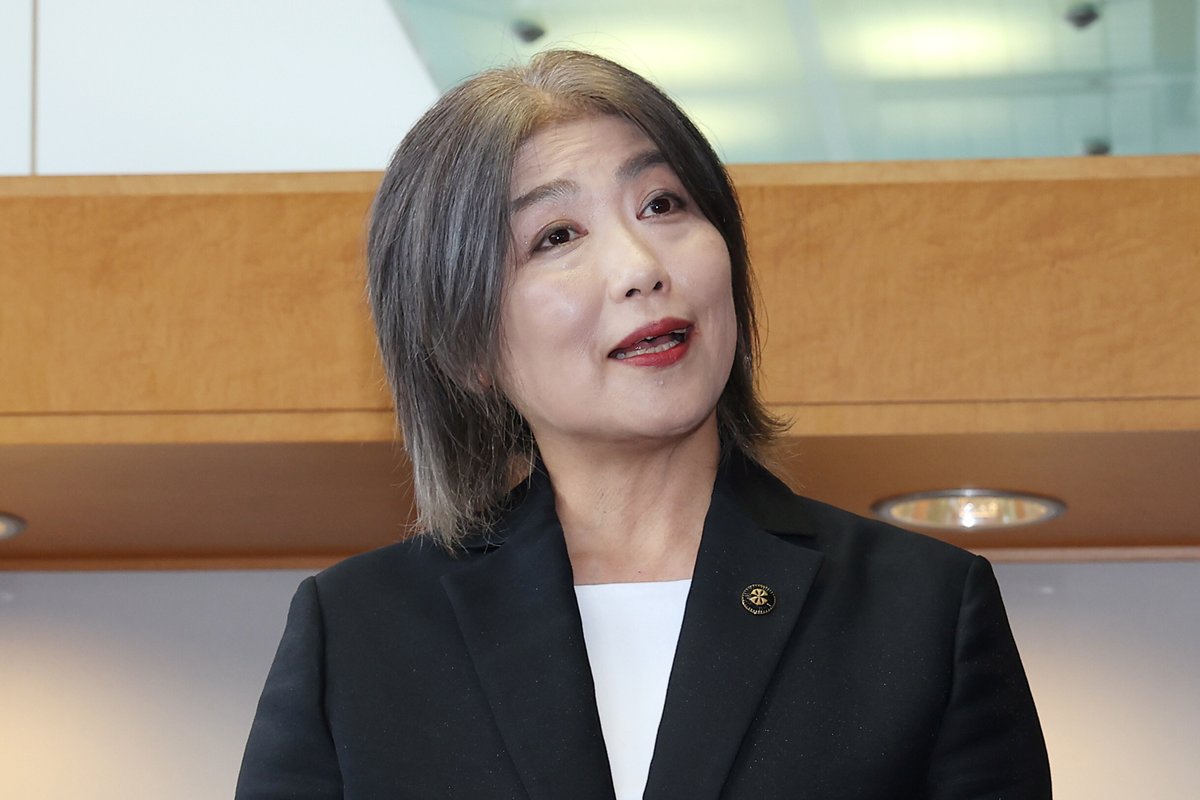  10月に不信任決議を受けた静岡県・前伊東市長の田久保眞紀氏（写真：時事通信） 