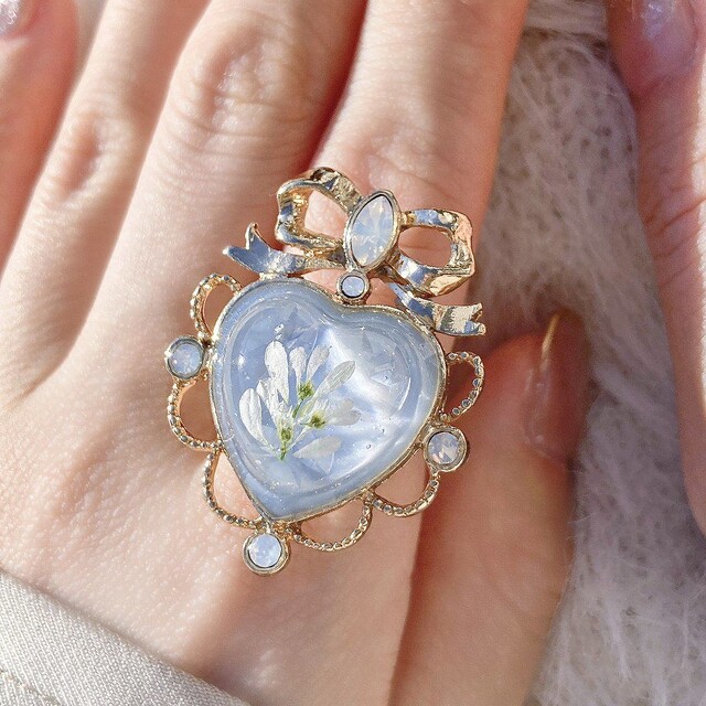 可愛すぎ】魔法少女になれそう!? 子ども時代の夢がギュッと詰まった