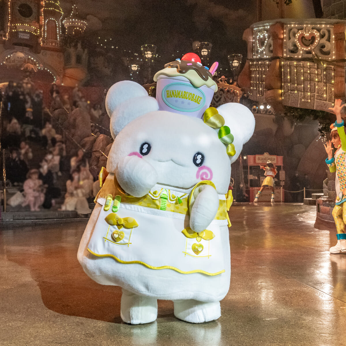 サンリオ　ピューロランド　ポムポムプリン　マスク　マスコット 限定品 サンリオピューロランド ポムポムプリン マスク マスコット